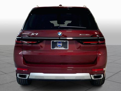 New 2026 BMW X7 xDrive40i w/ Premium Package image 4