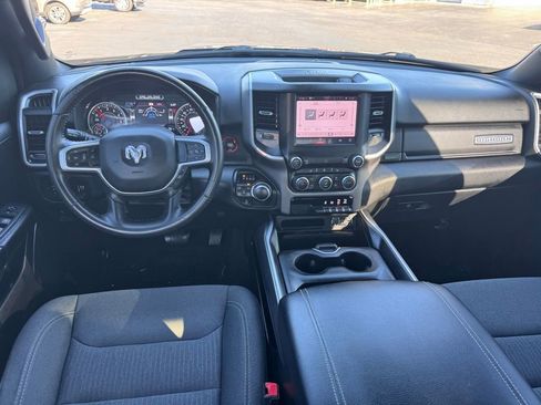Used 2022 RAM 1500 Big Horn AWD/4WD image 5
