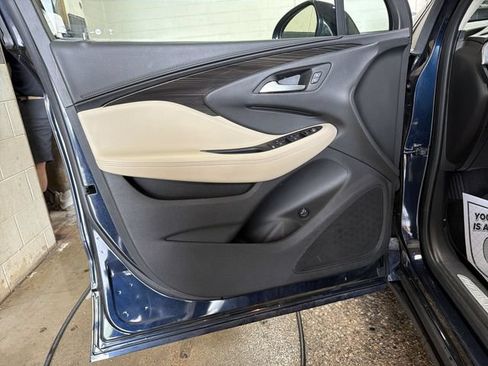 Used 2020 Buick Envision Preferred AWD/4WD image 13