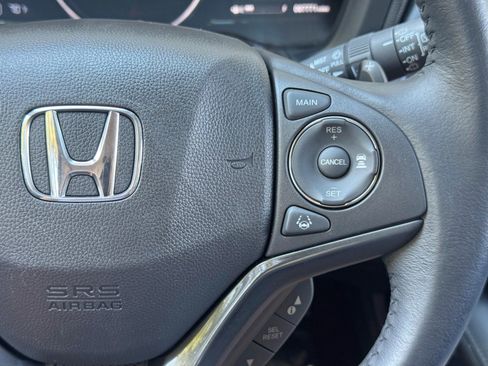 Used 2019 Honda HR-V Touring image 21
