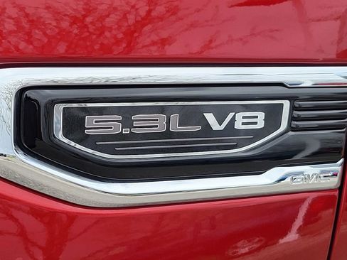 Used 2024 GMC Sierra 1500 SLT w/ SLT Premium Package AWD/4WD image 3