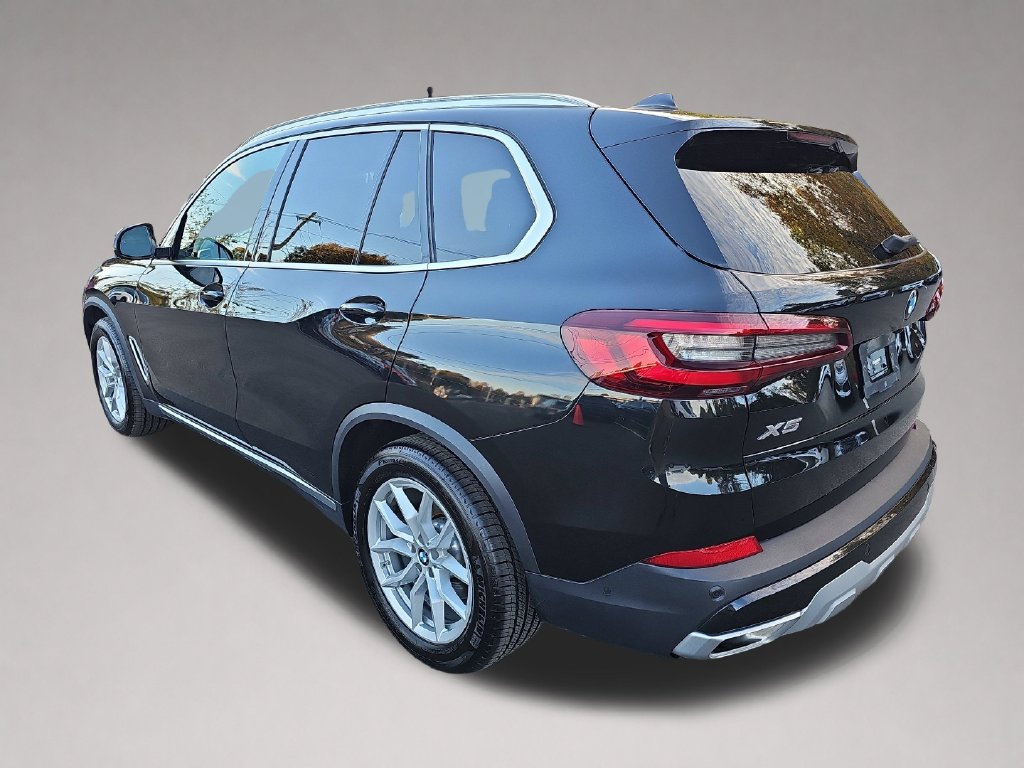 Used 2023 BMW X5 xDrive40i w/ Premium Package AWD/4WD image 6