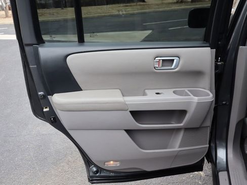 Used 2011 Honda Pilot EX-L image 26
