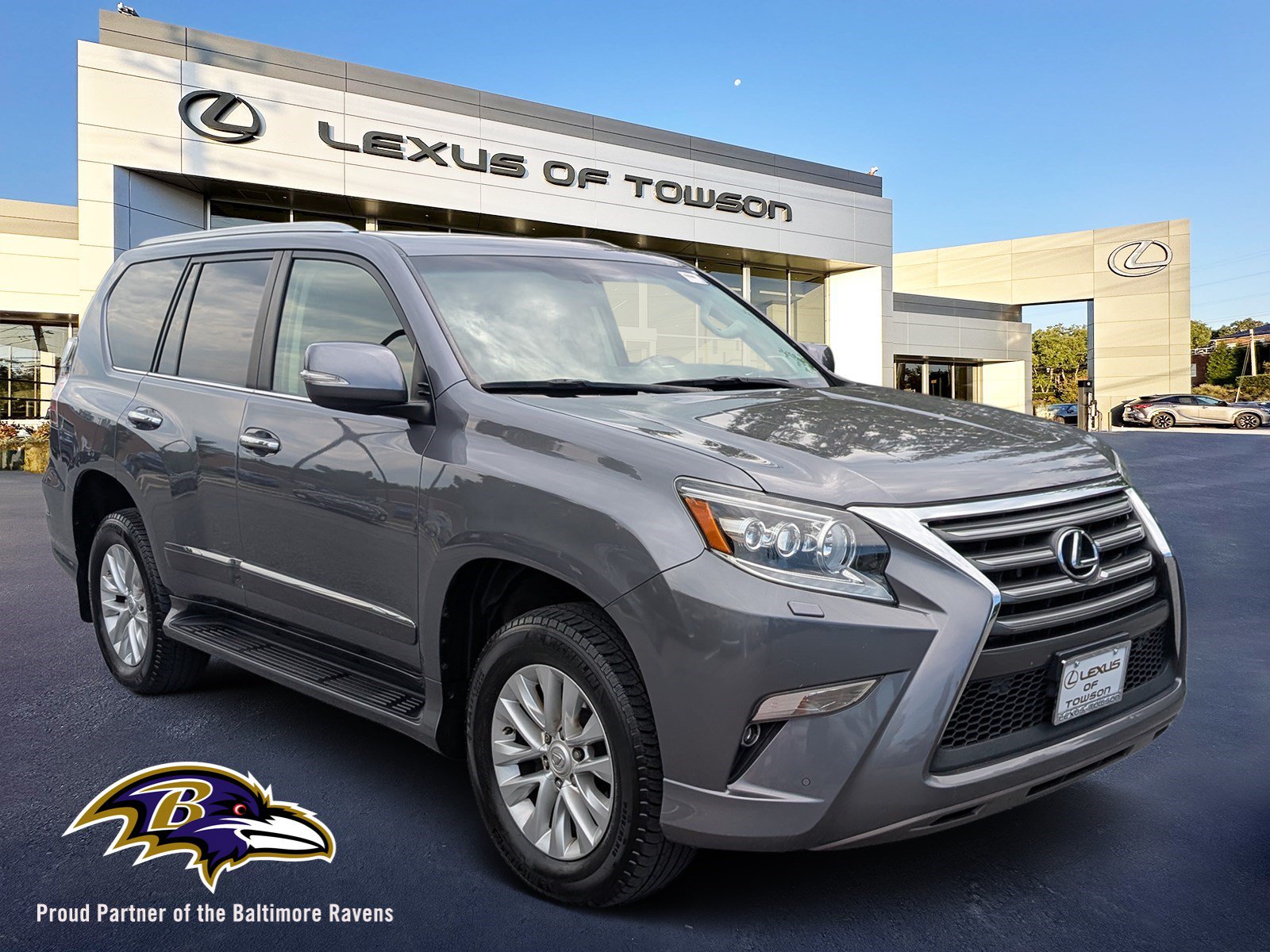 Used 2017 Lexus GX 460 Premium w/ Premium Package AWD/4WD image 1