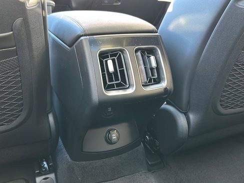 New 2025 Kia Sorento S w/ Panoramic Sunroof Package image 19