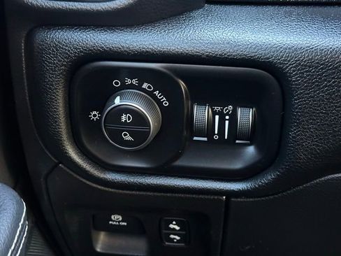 Used 2022 RAM 1500 Laramie image 20