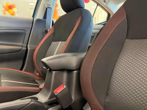 New 2025 Nissan Versa SR w/ Trunk Package image 22