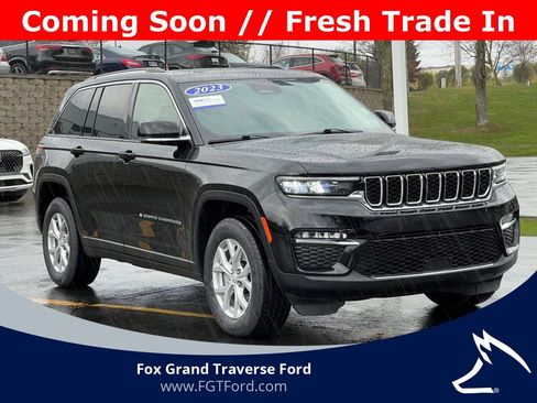 Used 2023 Jeep Grand Cherokee Limited AWD/4WD image 36