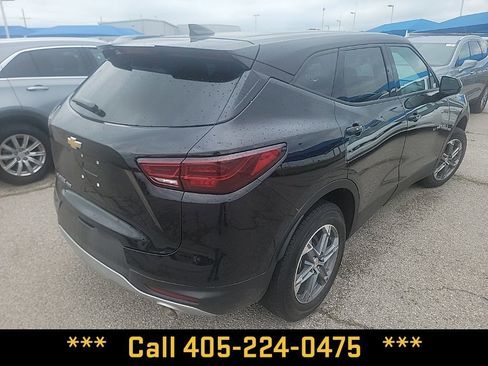 Used 2023 Chevrolet Blazer LT image 18