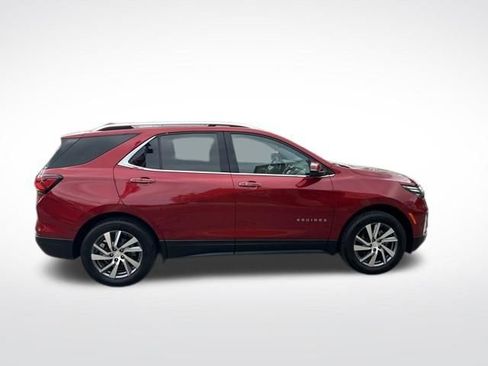 Used 2023 Chevrolet Equinox Premier AWD/4WD image 7