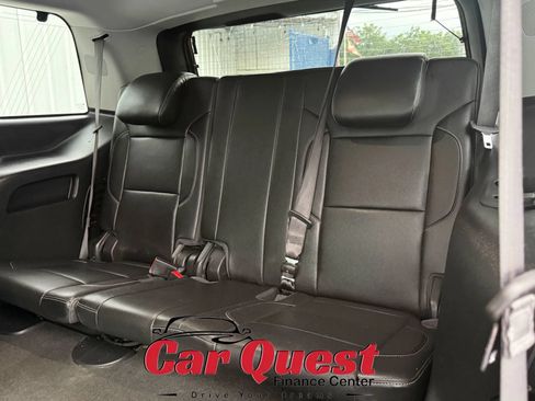 Used 2018 GMC Yukon SLT w/ Premium Edition AWD/4WD image 14