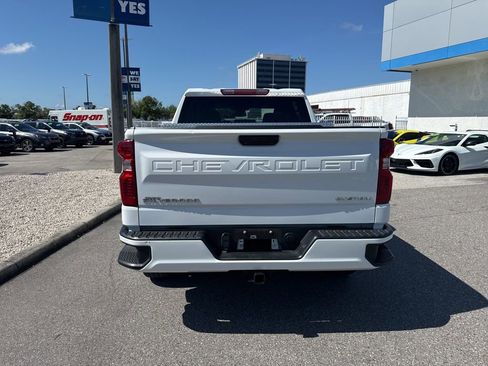 Used 2024 Chevrolet Silverado 1500 Custom RWD image 4