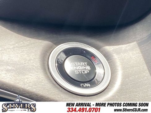 Used 2024 Jeep Grand Cherokee Overland w/ Adv Protech Group III AWD/4WD image 61