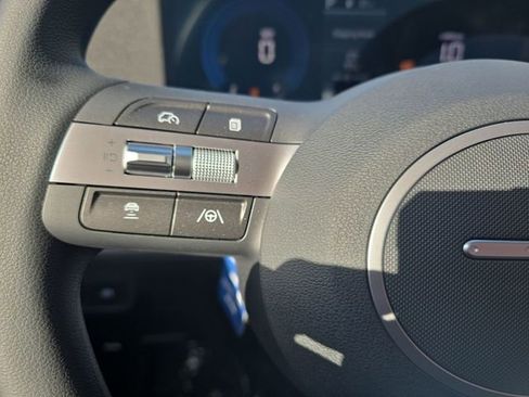 New 2026 Hyundai Kona SE image 24