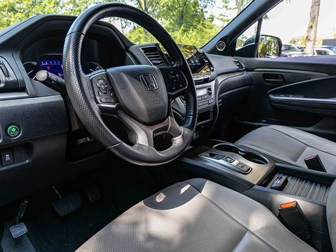 Used 2022 Honda Passport EX-L image 7