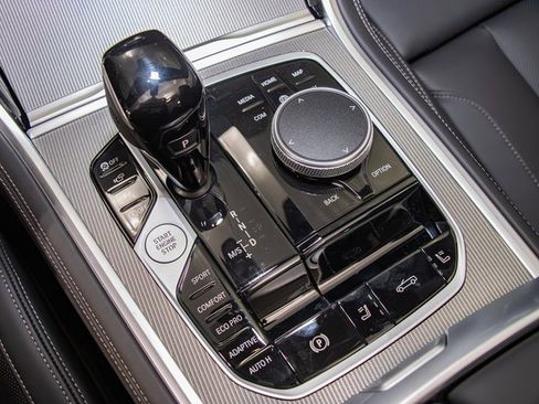 New 2026 BMW 840i xDrive Convertible w/ Comfort Seating Package image 21