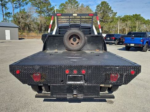 Used 2023 RAM 3500 Tradesman image 5