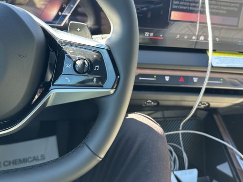 Used 2026 BMW X3 xDrive30 w/ Convenience Package image 17