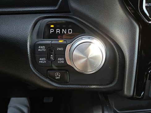 Used 2025 RAM 1500 Laramie AWD/4WD image 23