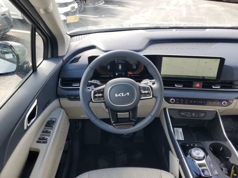 New 2026 Kia Carnival EX image 24