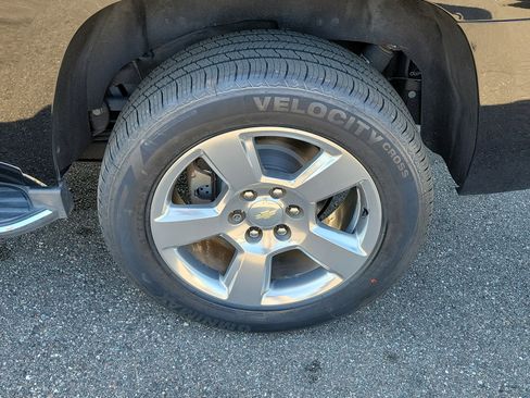 Used 2018 Chevrolet Tahoe Premier image 39