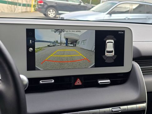 Used 2024 Hyundai Ioniq 5 SEL AWD/4WD image 24