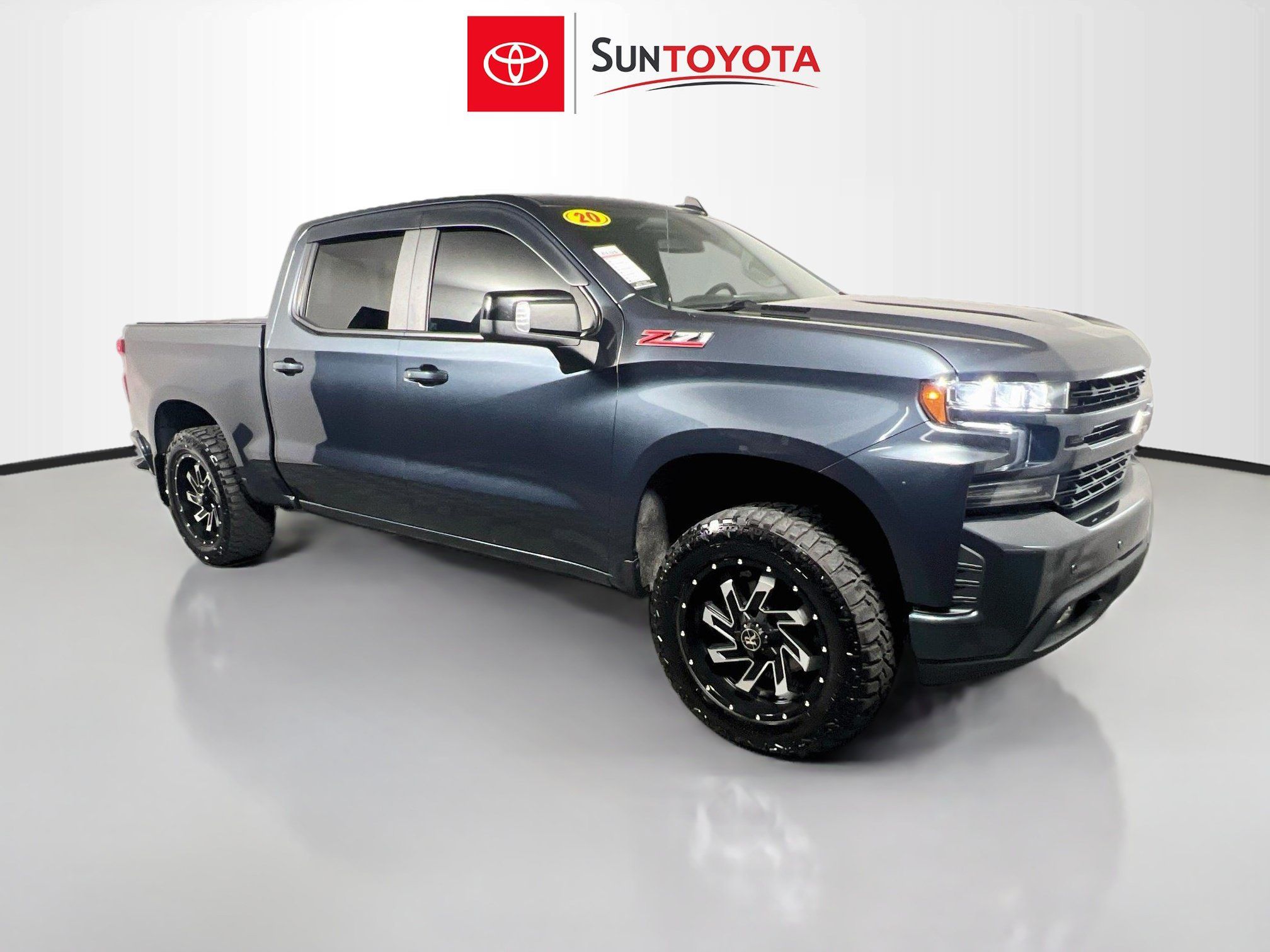 Used 2020 Chevrolet Silverado 1500 RST w/ Diesel Off-Road Package AWD/4WD image 1