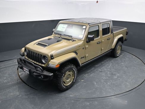 New 2026 Jeep Gladiator Willys AWD/4WD image 31