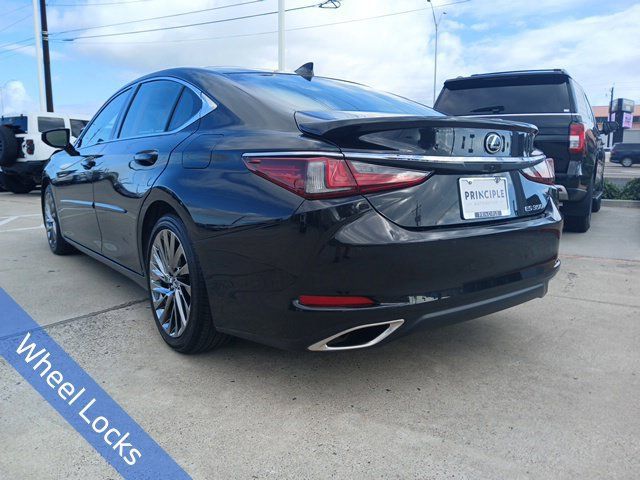 Used 2025 Lexus ES 350 Ultra Luxury w/ Accessory Package (Z1) FWD image 7