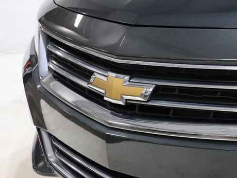 Used 2015 Chevrolet Impala LTZ FWD image 10