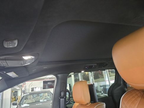 Used 2022 Chrysler Pacifica Pinnacle FWD image 38