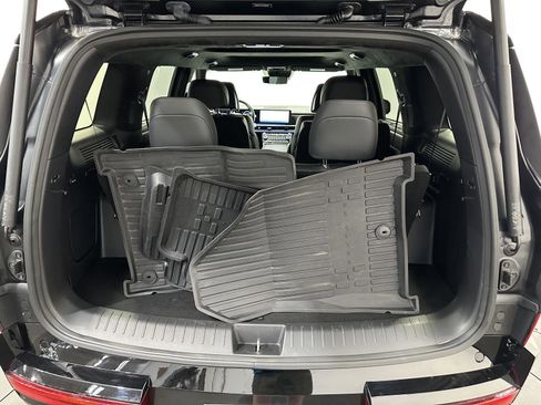 Certified 2025 Hyundai Santa Fe Calligraphy image 36