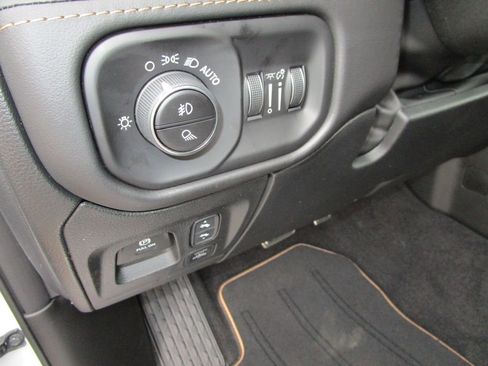 New 2026 RAM 1500 Tungsten w/ Off Road Group AWD/4WD image 36