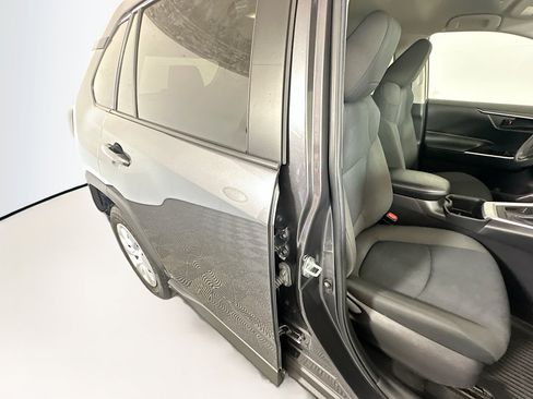Used 2024 Toyota RAV4 LE FWD image 27