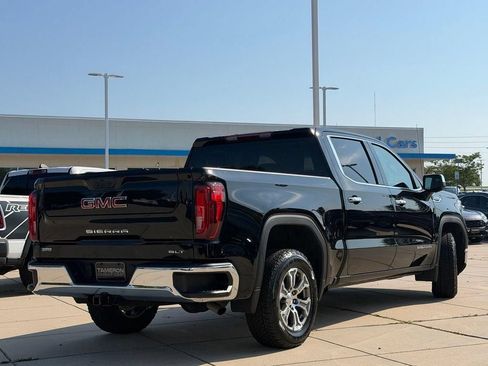 Used 2025 GMC Sierra 1500 SLT RWD image 4