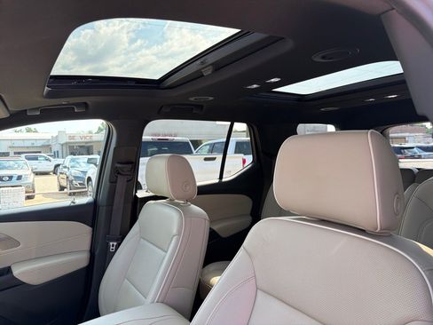 Used 2023 Chevrolet Traverse Premier w/ LPO, Floor Liner Package FWD image 22