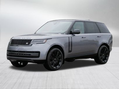 New 2025 Land Rover Range Rover SE