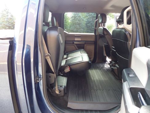 Used 2017 Ford F150 XLT w/ Equipment Group 302A Luxury AWD/4WD image 56