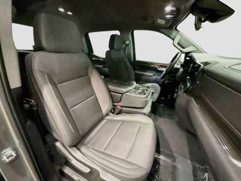 Used 2023 Chevrolet Silverado 1500 LT AWD/4WD image 29