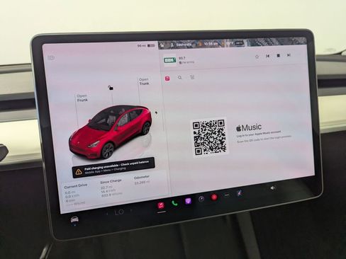 Used 2024 Tesla Model Y Long Range image 41