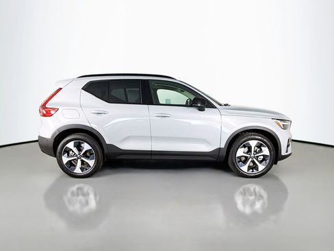 New 2026 Volvo XC40 B5 Plus w/ Protection Package Premier AWD/4WD image 8