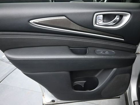 Used 2019 INFINITI QX60 Pure AWD/4WD image 17