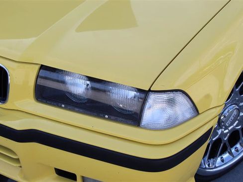 Used 1995 BMW M3 Coupe RWD image 27