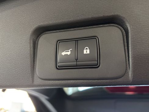Certified 2026 Nissan Rogue SV AWD/4WD image 15
