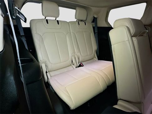 Certified 2022 Jeep Grand Cherokee L Limited image 21