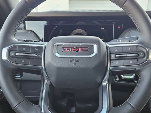 New 2026 GMC Yukon Elevation image 11