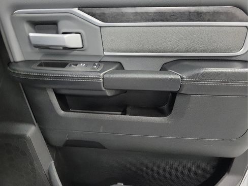 Used 2022 RAM 2500 Big Horn image 16