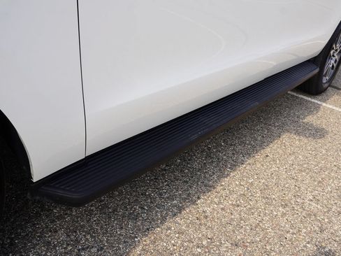 Certified 2025 Ford Expedition Max Active RWD image 14