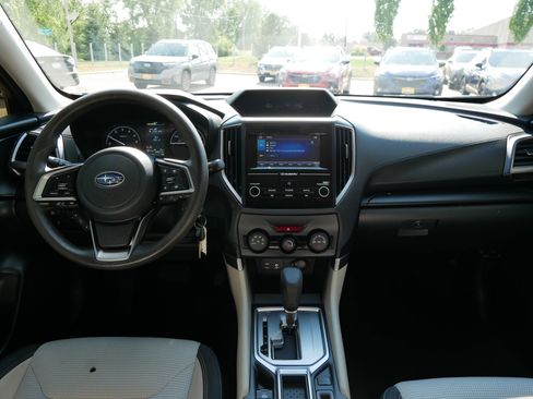 Used 2023 Subaru Forester AWD/4WD image 10