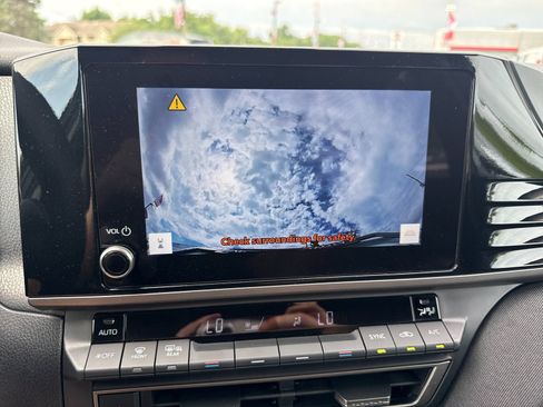 Used 2026 Toyota Camry LE FWD image 15